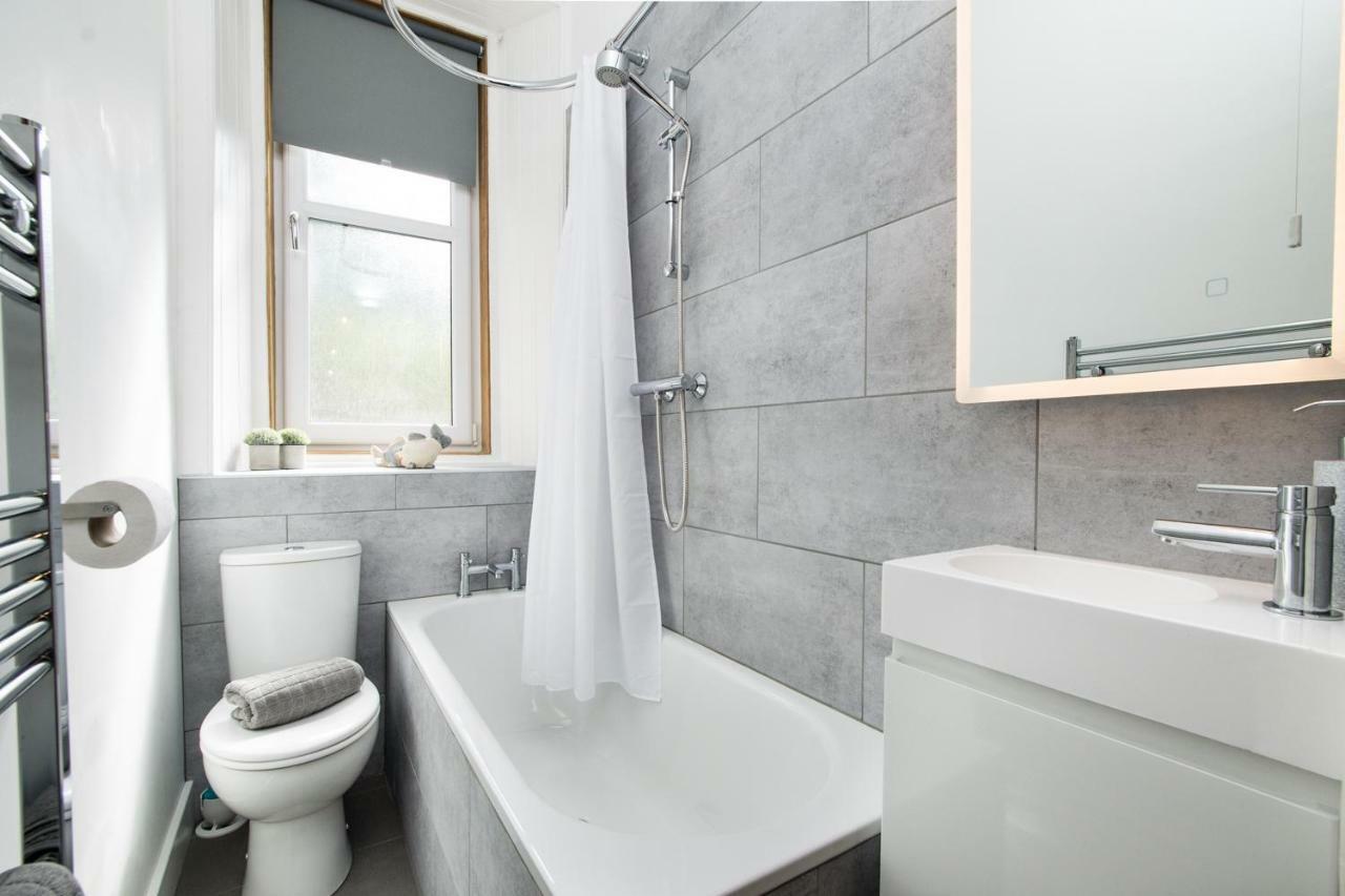 Beautiful, Traditional 2 Bedroom Main Door Flat Edinburgh Ngoại thất bức ảnh